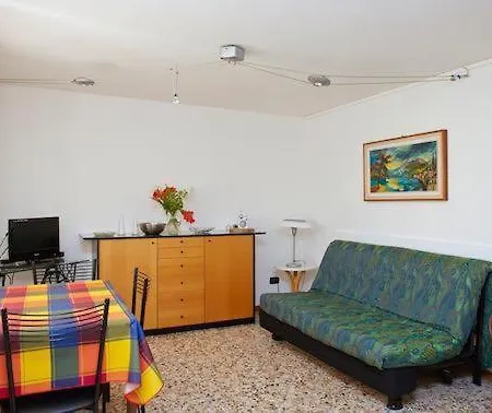 My Holidays - Giardino E Montagna Apartment